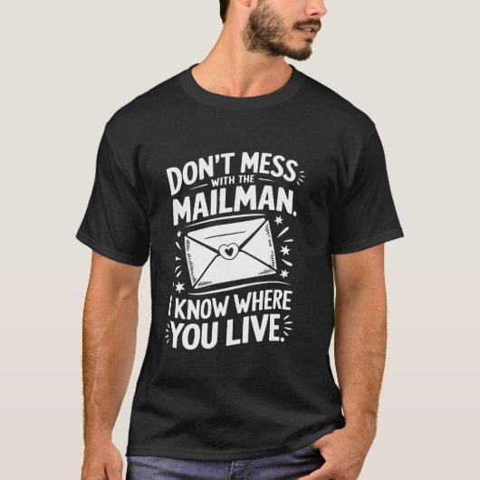 配達員とやるな 住所は把握済み 楽しい Tシャツ (正面)