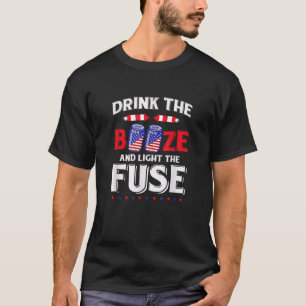 酒を飲み込んでヒューズに火を付飲ける Tシャツ