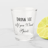 酒を飲もしんで機嫌を直せおもしろい ショットグラス (正面)