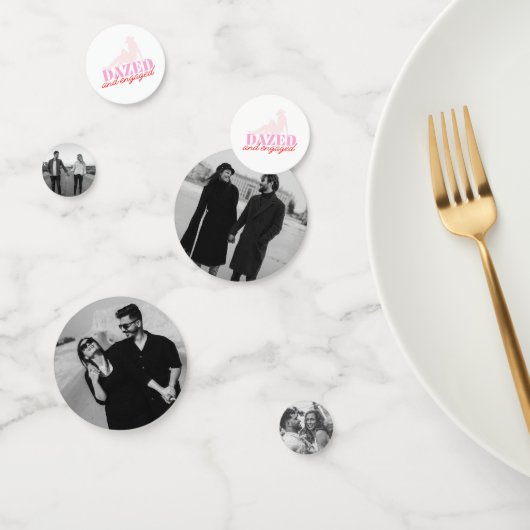 酔った＆婚約中の花嫁パーティーの写真用コンフェッティ コンフェッティ (グループ)