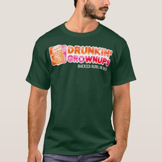 酔っぱらい成長アメリカパパ走オンビールオンビおもしろいール Tシャツ (正面)