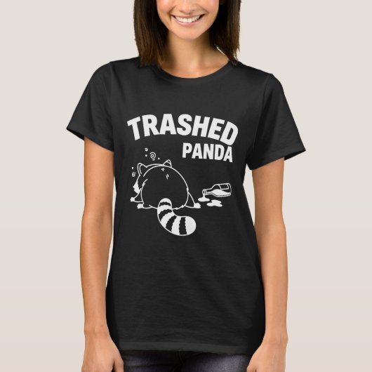 酔っ払ったパンダ・アライグマの面白いシャツ Tシャツ (正面)