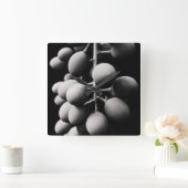 酸っぱい一日に負け惜しみ スクエア壁時計 (ホーム)