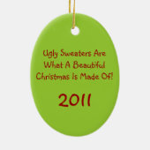 醜いクリスマスのセーターのトリオ セラミックオーナメント (裏面)