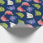 醜いクリスマスセーターのホリデーパターン ラッピングペーパー (角)