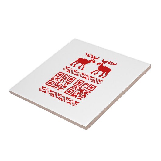 醜いクリスマスセーターQRコード新年おめでとう! タイル (側面)