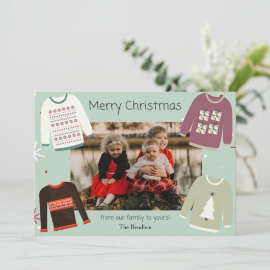 醜いセーターのグラフィック写真のクリスマスカード シーズンカード (スタンド正面)