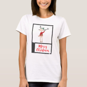 醜いセーターを着たクリスマスのトナカイお洒落 Tシャツ