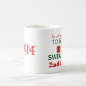 醜いセーター優勝者の賞金マグカップ コーヒーマグカップ (中央)