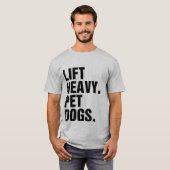 重いペット犬を連れ上げる Tシャツ (正面フル)