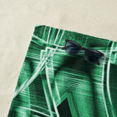 重なり合う緑色のアクリル切り出し ビーチタオル (インサイチュ)