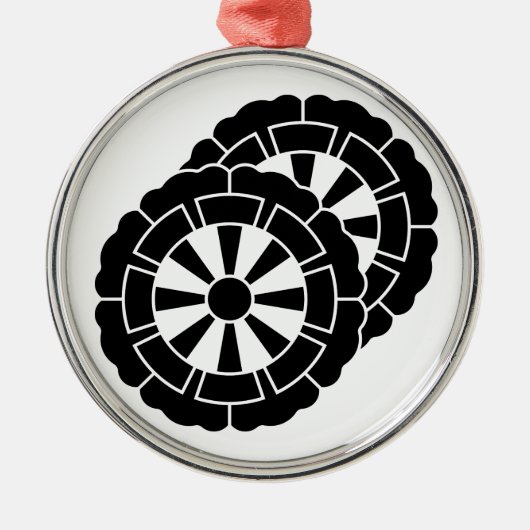 重なり合う花形の源氏カート メタルオーナメント (正面)