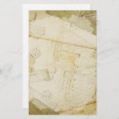 重ねられた古い文字の文房具 便箋 (正面/裏面)