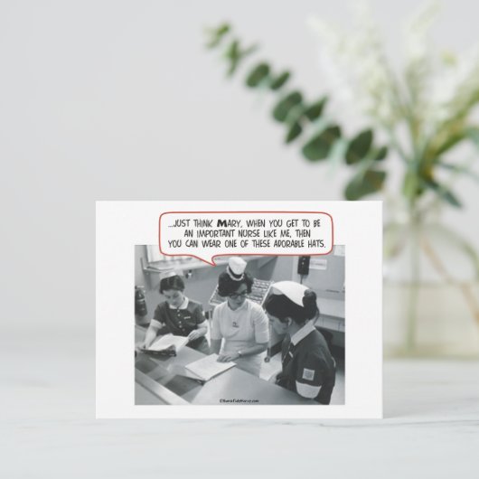 重要なナース – 愛らしい帽子 ポストカード (スタンド正面)