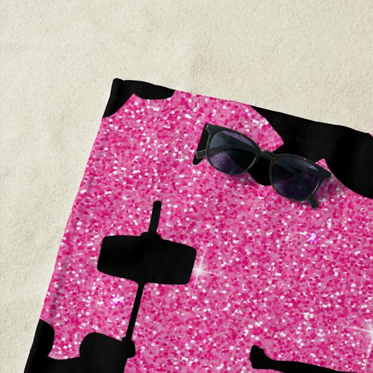 重量挙げフィットネストレーニングスポーツピンクグリッター ビーチタオル (インサイチュ)