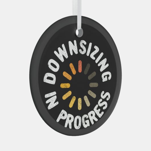 重量損失処理計画の縮小の進行中 ガラスオーナメント (正面右)