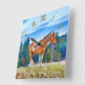 野と森の中のパロミノピント スクエア壁時計 (傾斜)