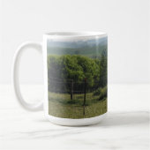 野の甘い牛 コーヒーマグカップ (左)