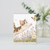 野の花でチョウを追う刺繍の子猫 ポストカード (スタンド正面)