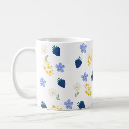 野の花とブラックベリーの花柄 コーヒーマグカップ (左)