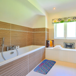 野の花の模様は青くポピー バスマット