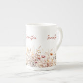 野の花 ベージュ ピンク 名前 ボーンチャイナマグカップ (正面右)