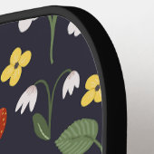 野イチゴパターン（の模様が）あるモノグラムの海軍 ピックルボールラケット (左詳細)