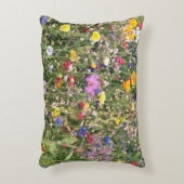 野カラフル花草野鮮やか柄。 アクセントクッション (正面(垂直))
