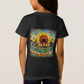 野原で戯れる Tシャツ (裏面)