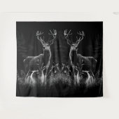 野原と木で囲まれた〔雄ジカの〕枝角を持つ鹿 タペストリー (正面(横))