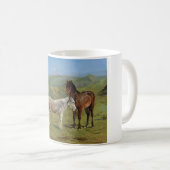野原にライトグレーウマ科のの馬（家畜） コーヒーマグカップ (正面右)