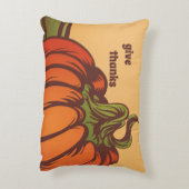 野原のカボチャは寂しい。紅葉秋。 アクセントクッション (裏面(縦))