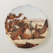 野戦のラクダ五頭 ラウンドクッション (裏面)