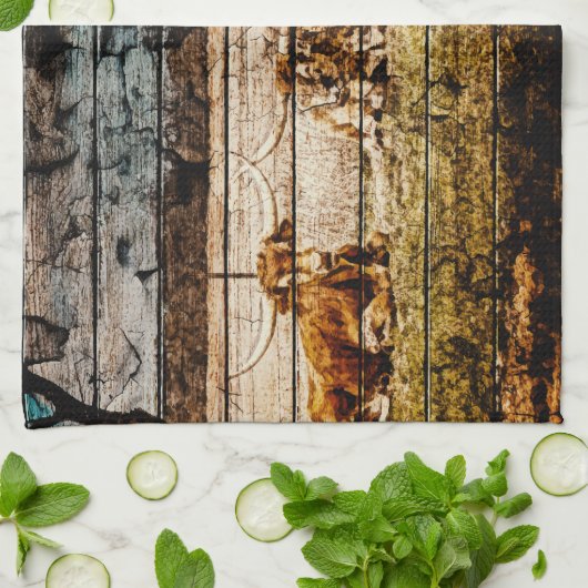 野木材に敷設されたロングホーン動揺して群 キッチンタオル (折り畳み)