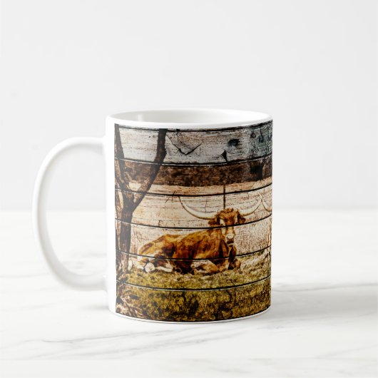 野木材に敷設されたロングホーン動揺して群 コーヒーマグカップ (左)