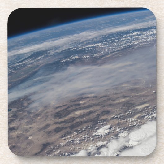 野火のまわりにヨセミテ国立公園。 コースター (正面)