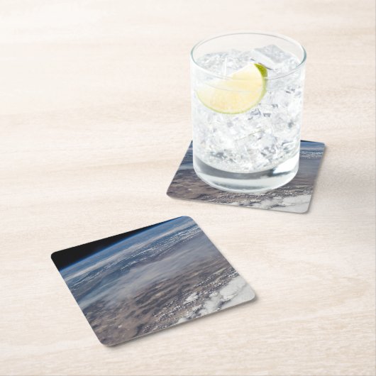 野火のまわりにヨセミテ国立公園。 スクエアペーパーコースター (インサイチュ)