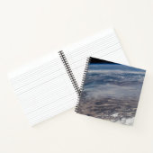 野火のまわりにヨセミテ国立公園。 ノートブック (内部)