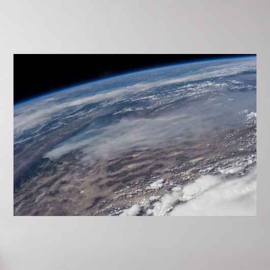 野火のまわりにヨセミテ国立公園。 ポスター (正面)