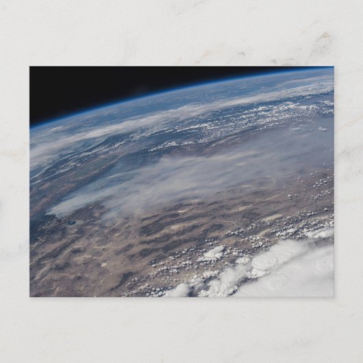 野火のまわりにヨセミテ国立公園。 ポストカード (正面)