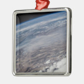 野火のまわりにヨセミテ国立公園。 メタルオーナメント (左)