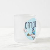 野球のキャッチャーのTシャツおよびギフト フロストグラスマグカップ (正面右)