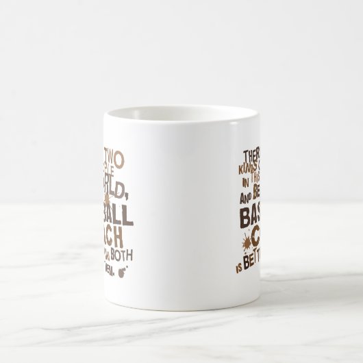 野球のコーチの(おもしろいな)ギフト コーヒーマグカップ (中央)