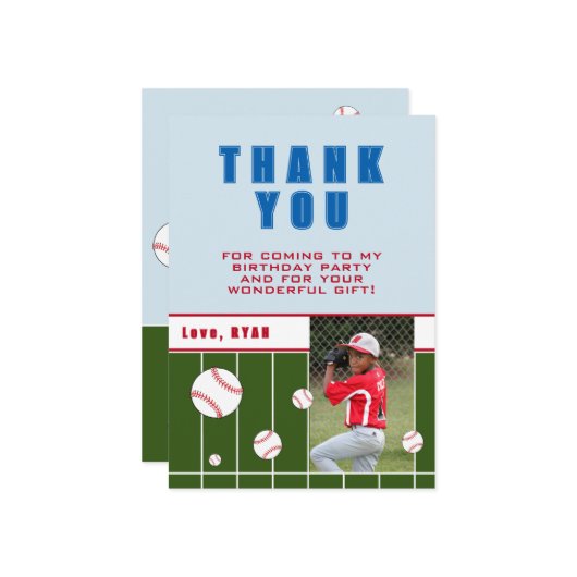 野球のボールを使った子供の誕生日写真のカスタムカード サンキューカード (正面/裏面インサイチュ)