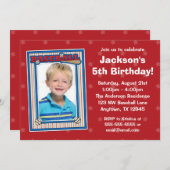 野球の写真の誕生会の赤は招待状を主演します 招待状 (正面/裏面)