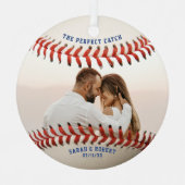 野球の完璧なキャッチカップルの写真クリスマス メタルオーナメント (正面)