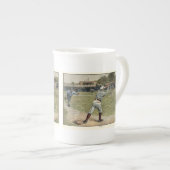野球の選手が2塁で放たれる ボーンチャイナマグカップ (正面右)