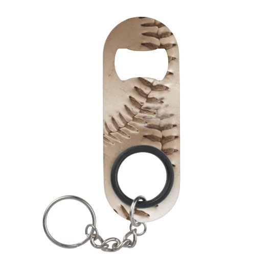 野球ステッチ キーホルダー栓抜き (正面)