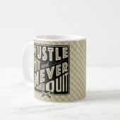 野球ソフトボールの喧騒、ヒットと決してマグ コーヒーマグカップ (正面左)