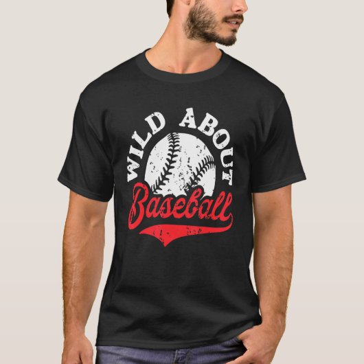 野球チームの試合に夢中になるパーティー Tシャツ (正面)